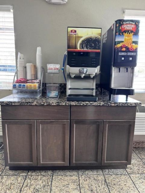 Super 8 By Wyndham