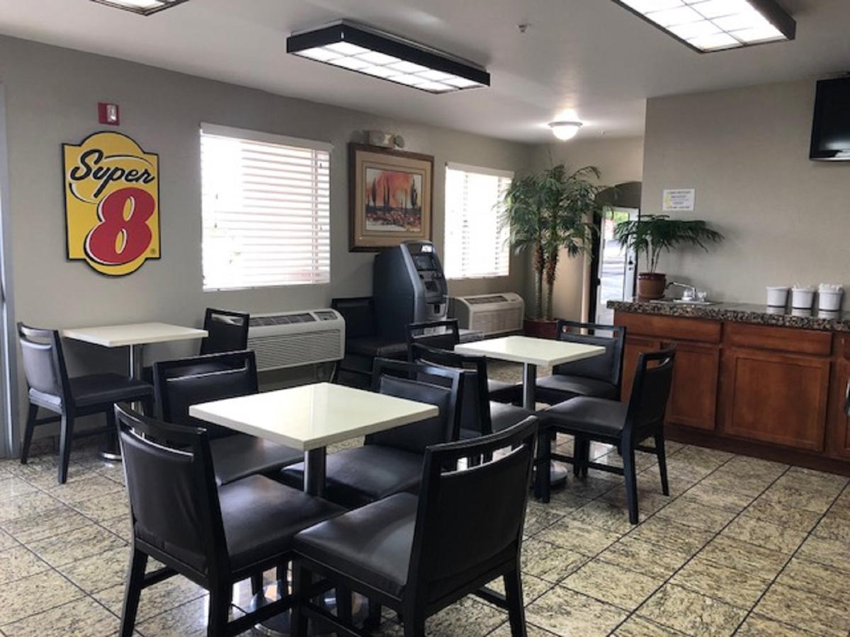 Hotel Super 8 By Wyndham