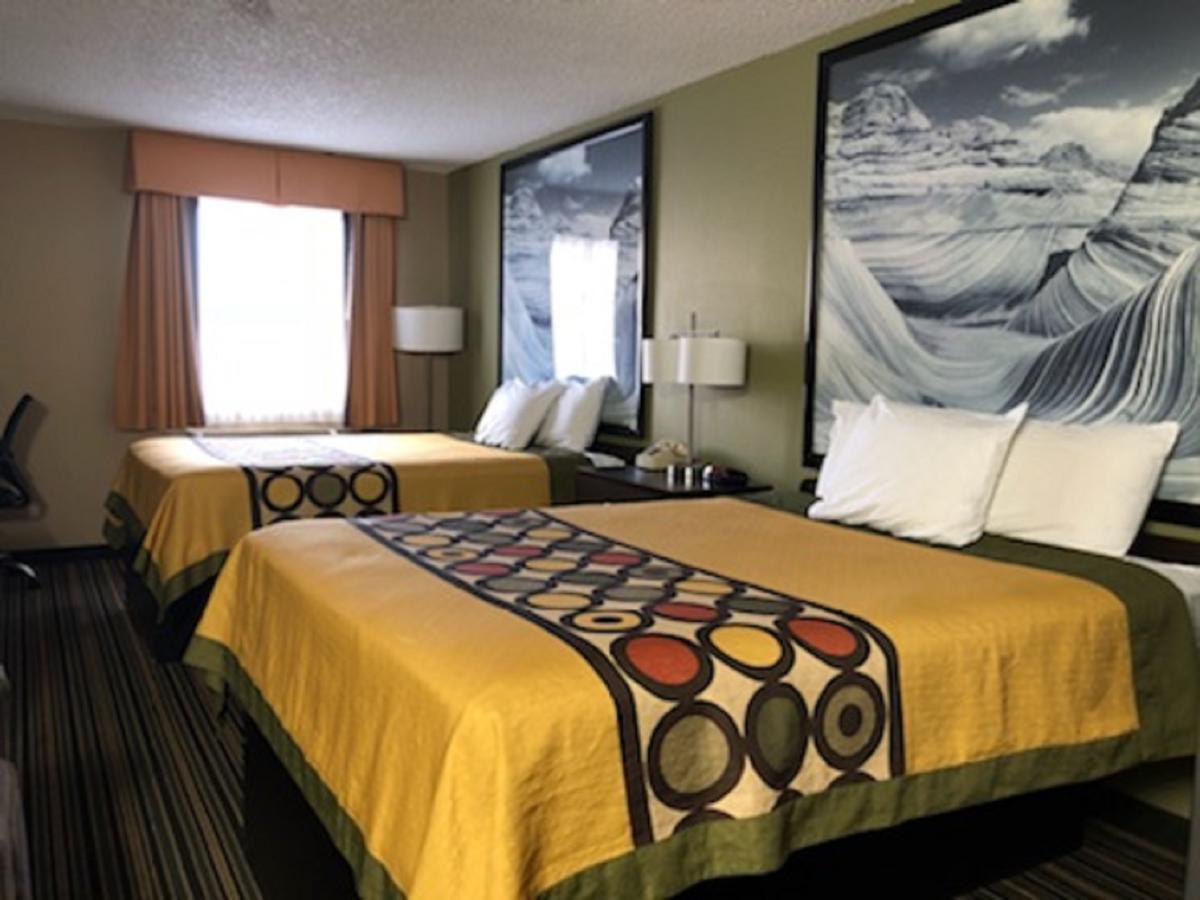 Super 8 By Wyndham